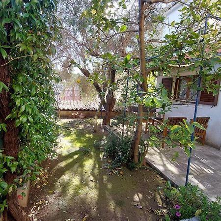 Apartman Kristina And Free Parking Mali Lošinj Exteriör bild